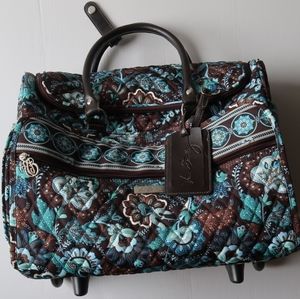 VERA BRADLEY Retired Rolling  Duffel Luggage Carry